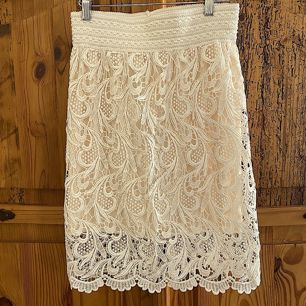 Lace Skirt (L) NWT